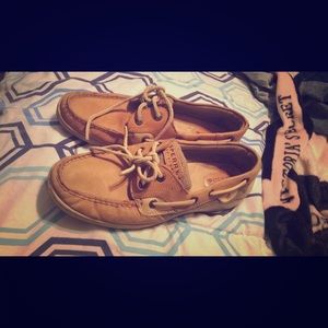 Women's sperrys
